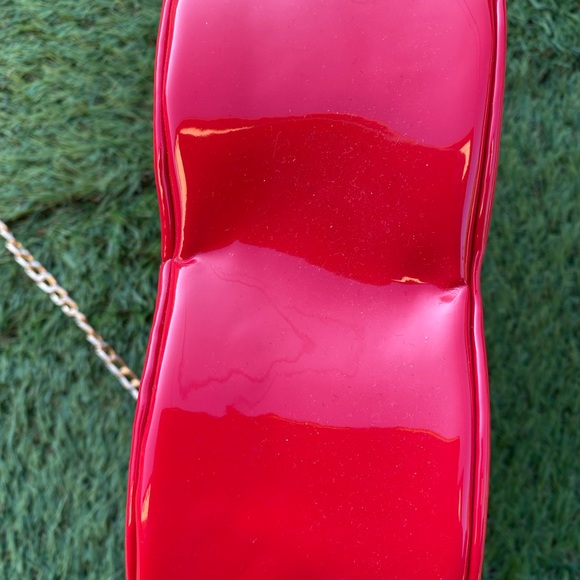 Cherry Purse 🍒 - Picture 7 of 15